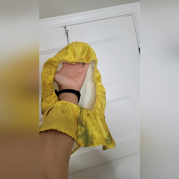 Mens Spirit Halloween Biohazard Unit Costume with Hood Size Medium - Picture 6 of 7